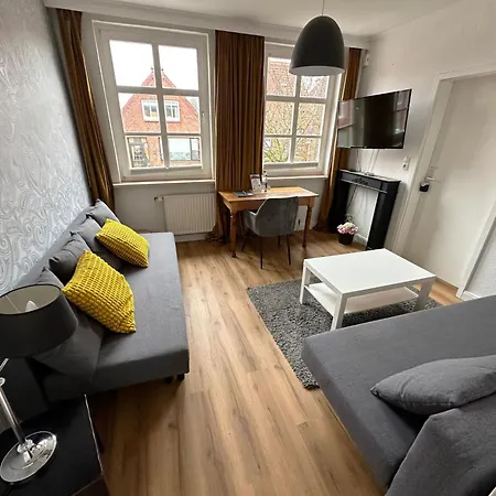 Apartamento Mit Eigener Terrasse By Interhome Bad Segeberg