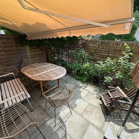 Mit Eigener Terrasse By Interhome Apartman